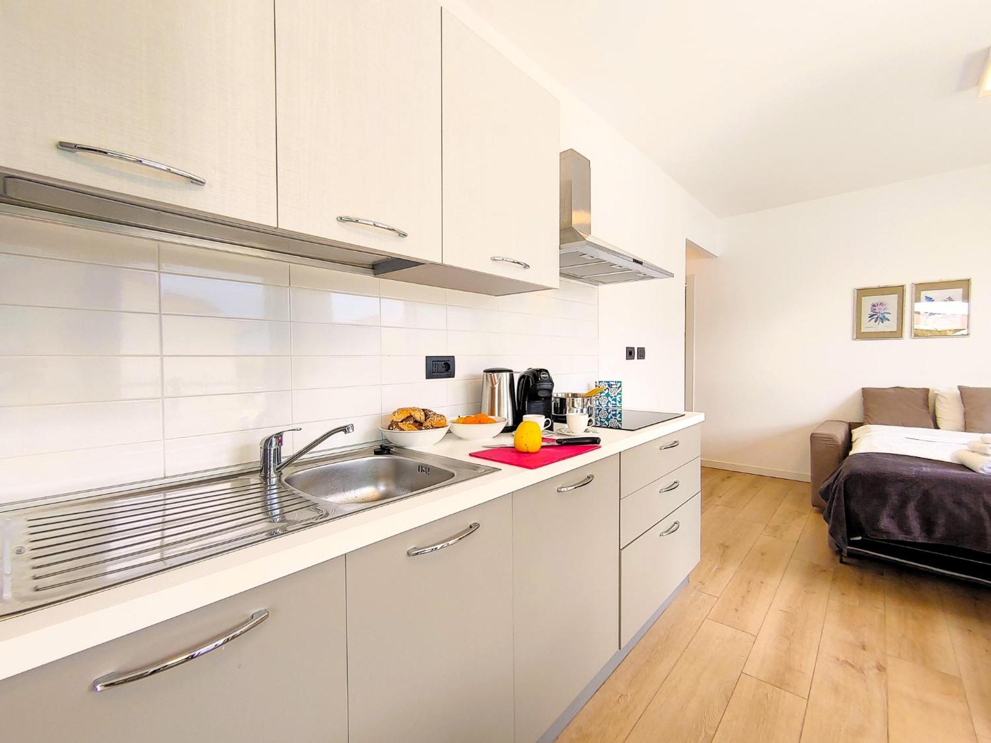 Dascio Emotion Ferienwohnung Mit Terrasse Am See ภายนอก รูปภาพ