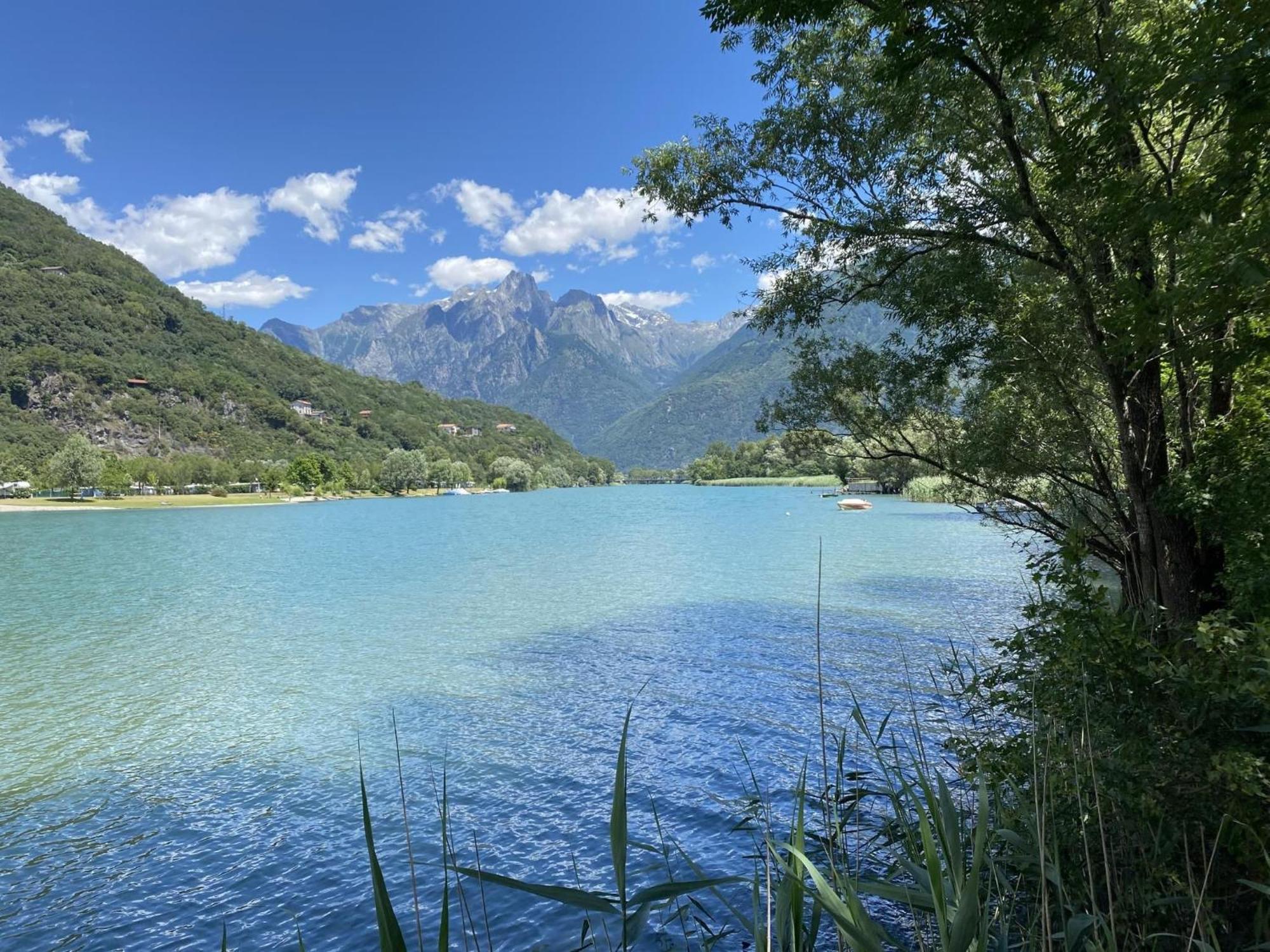 Dascio Emotion Ferienwohnung Mit Terrasse Am See ภายนอก รูปภาพ