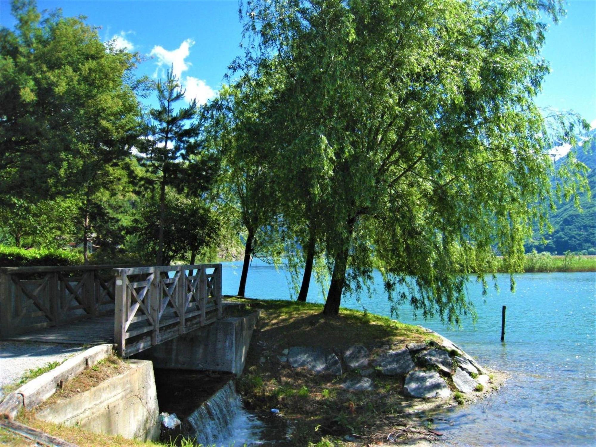 Dascio Emotion Ferienwohnung Mit Terrasse Am See ภายนอก รูปภาพ